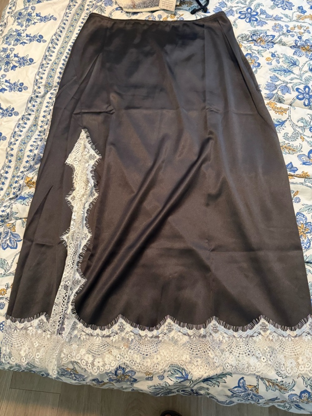 DIL Bold Lace Slip Skirt